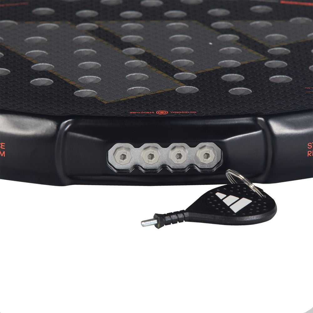 Adidas Metalbone | Ale Galán | 2026