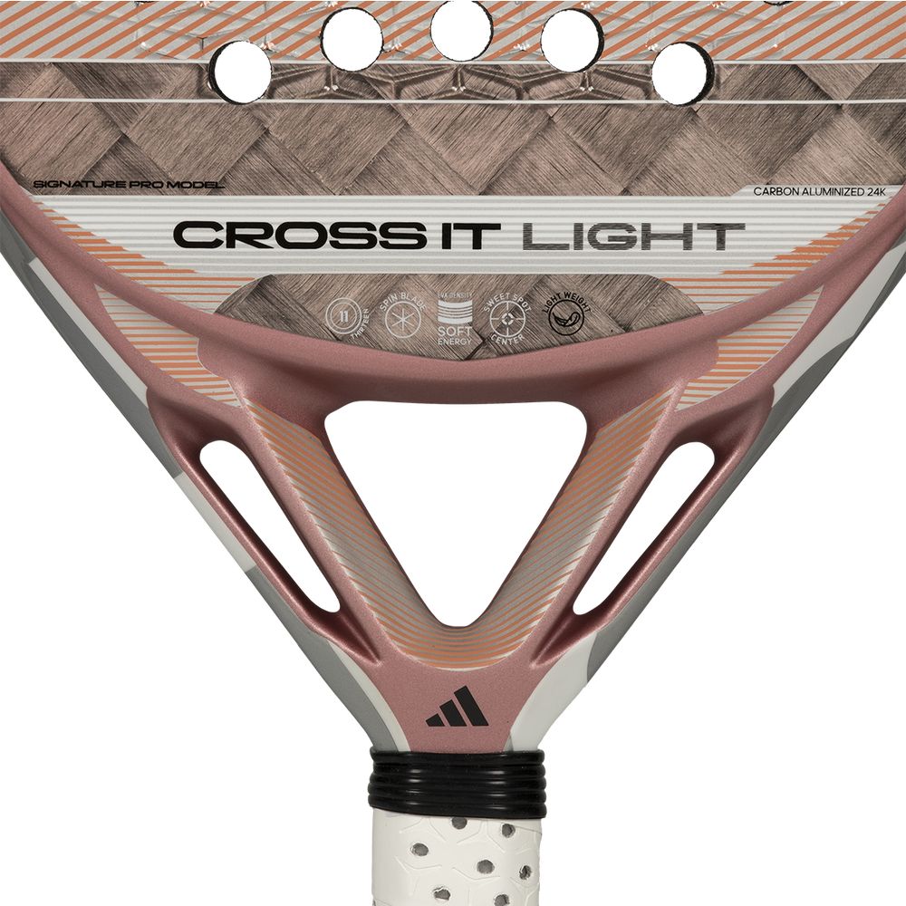 Adidas Cross IT Light | Marta Ortega | 2026