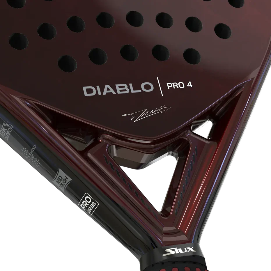 SIUX Diablo PRO 4 2025 | Tino Libaak